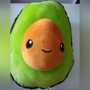 TOY FACTORY AVOCADO PILLOW